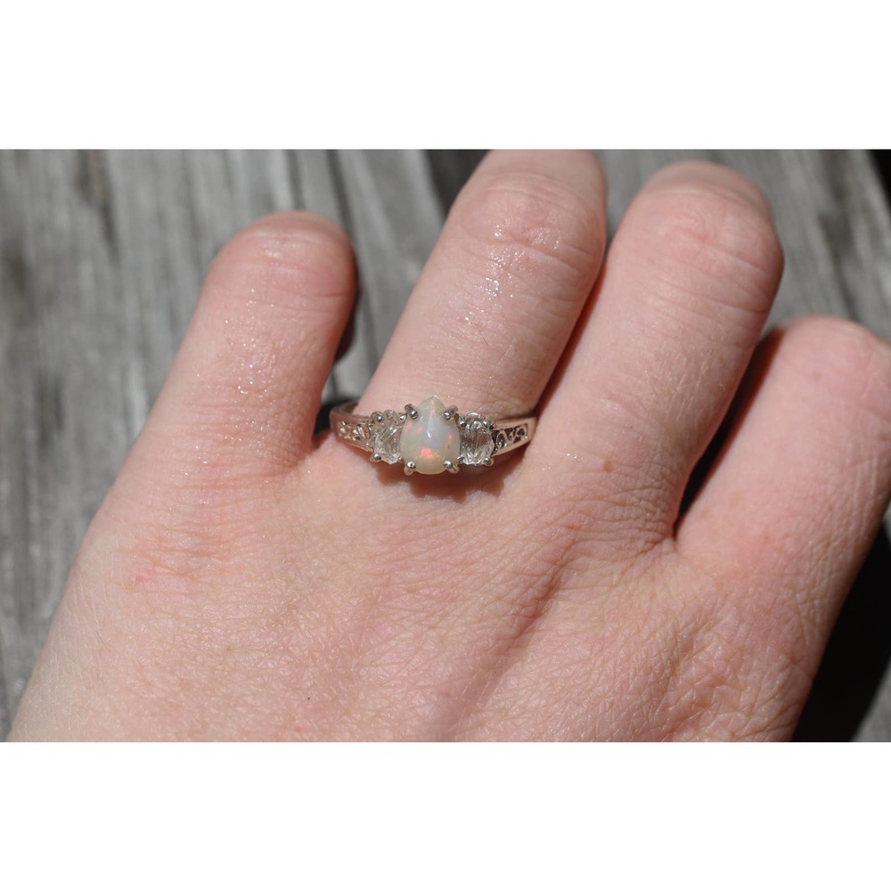 alternative raw diamond engagement ring raw crystal size 4 5 6 7 8 8 9 1…
